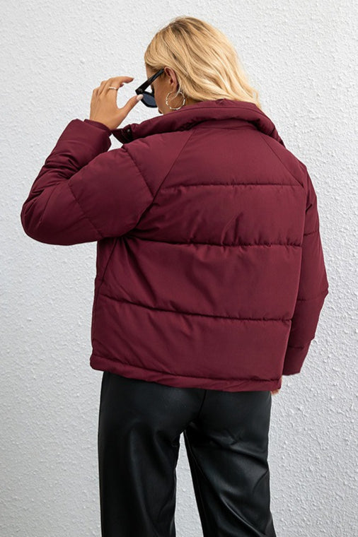 Chaqueta Puffer Corta con Cuello Mandarín Relaxed
