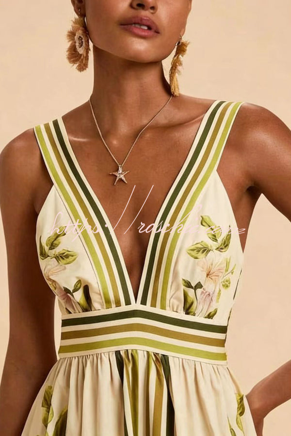 Botanical Print V-neck Backless Pleated Casual Vacation Maxi Dress
