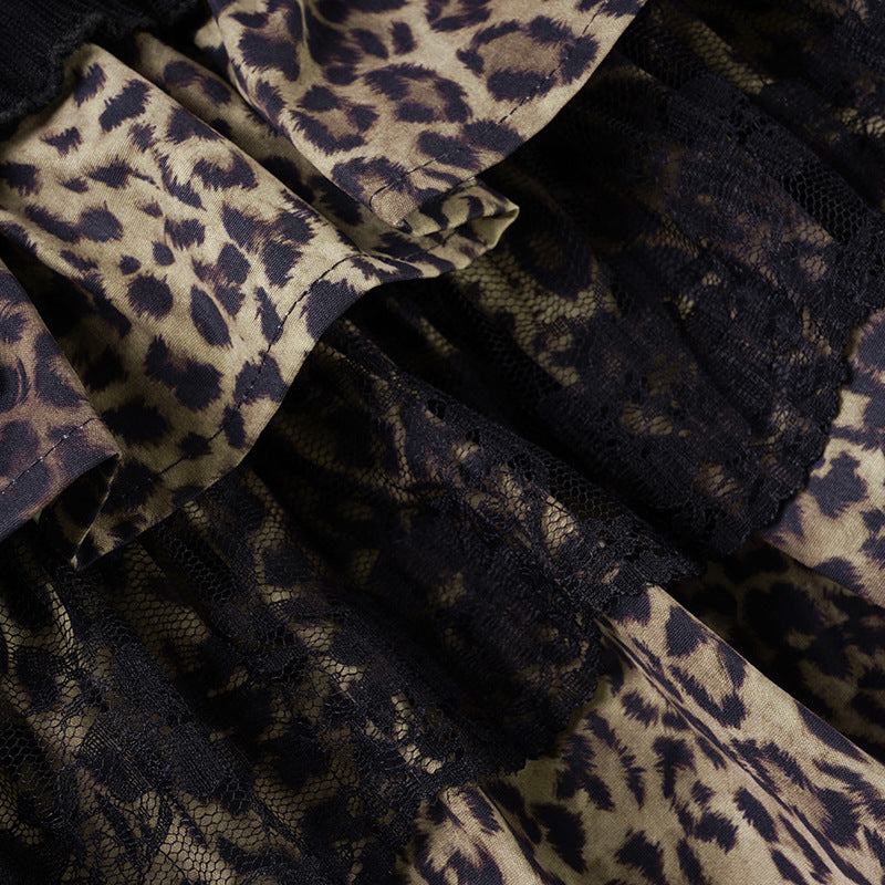 Minifalda con lazo, volantes y estampado de leopardo