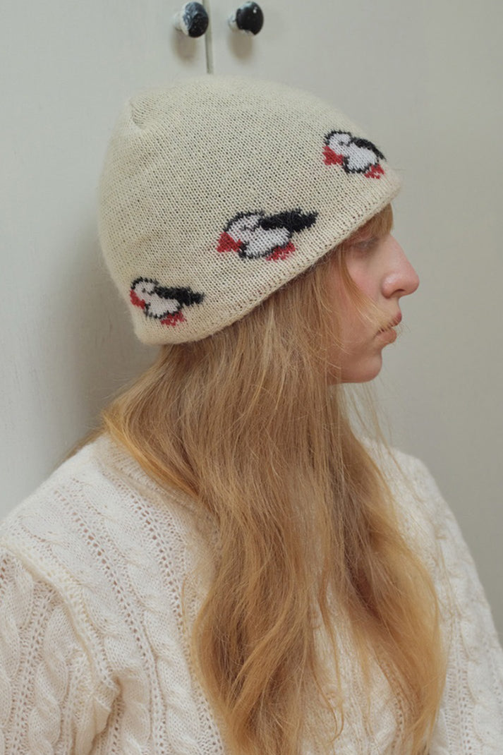Gorro de punto con patrón de pájaros y bloques de color de mezcla de pelo de conejo