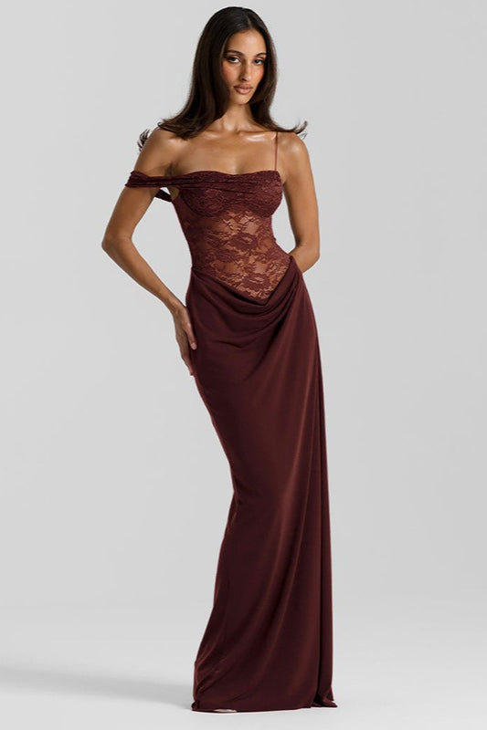 Vestido Formal Ajustado con Paneles de Encaje Sólido