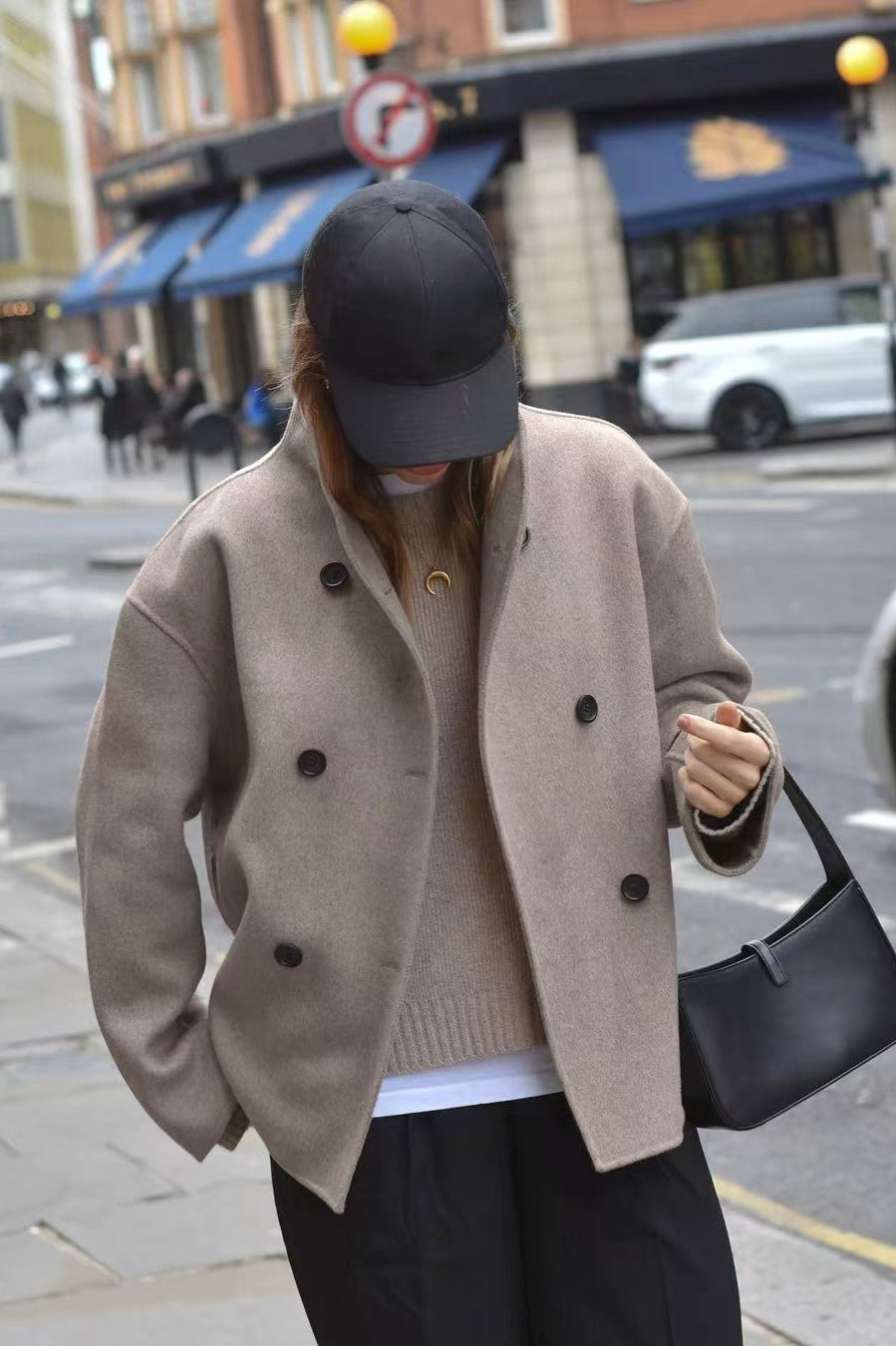 Chaqueta larga de cuello alto de lana para invierno