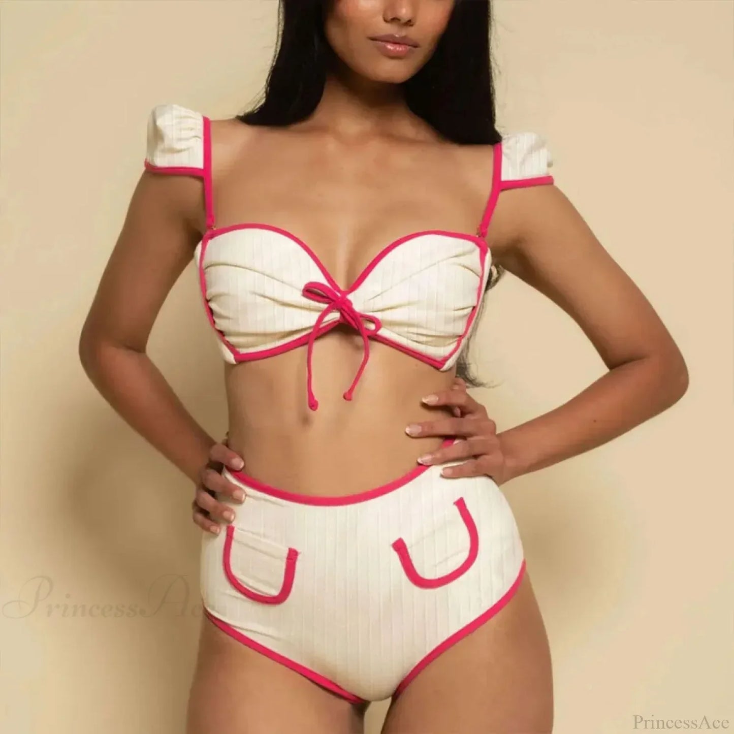 Conjunto de bikini con volantes sin espalda y tirantes