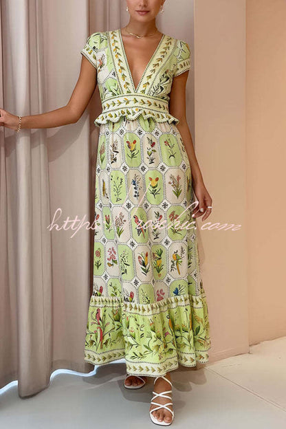 Botanical Floral Print V-neck Short-sleeved Backless Vacation Maxi Dress