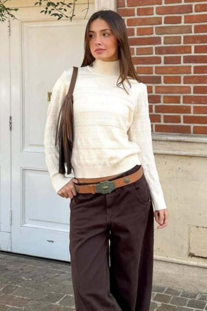 Top de punto trenzado con cuello redondo