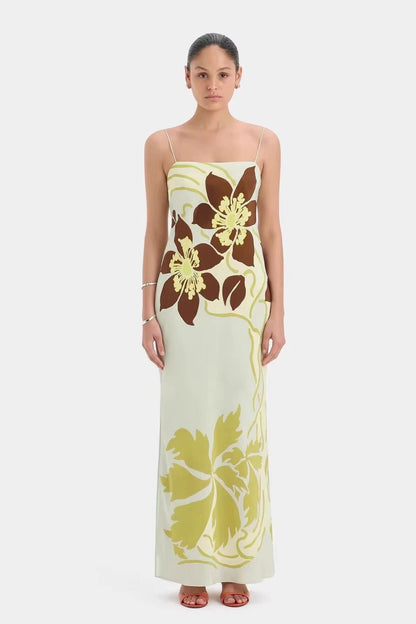Vestido midi ceñido con tirantes finos, estampado floral elegante y lazo en la cintura