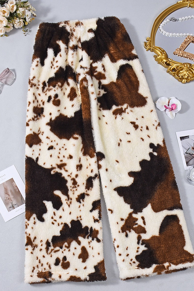 Pantalones Relaxed de Forro Polar con Estampado Juguetón de Vaca