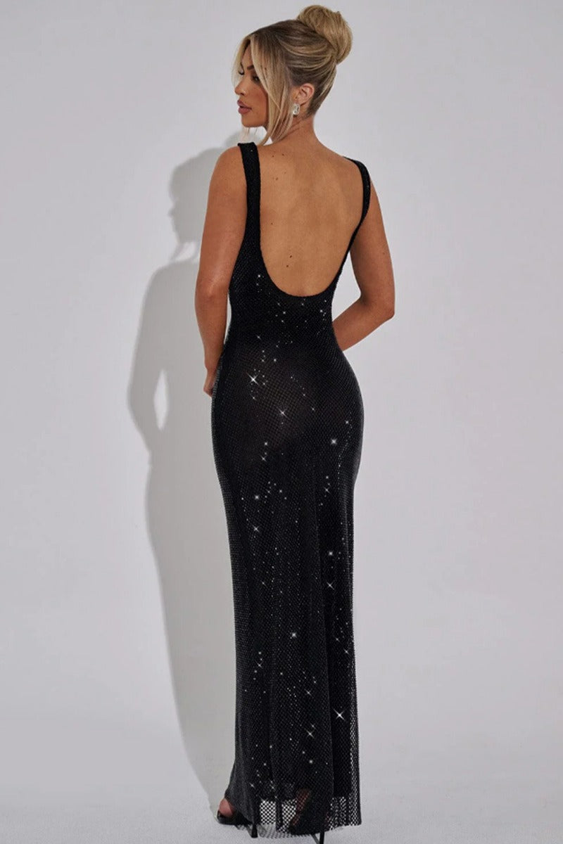 Vestido de fiesta ajustado con lentejuelas y pedrería