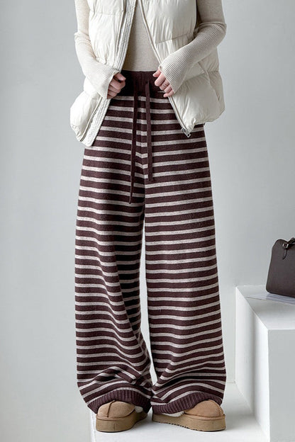 Pantalones casuales gruesos de punto a rayas
