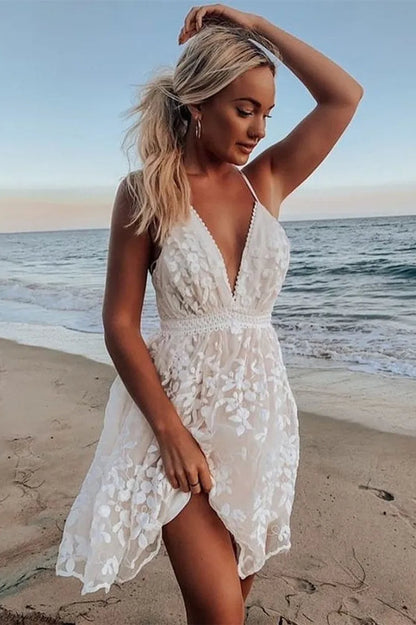 Vestido bohemio sin espalda de malla de encaje
