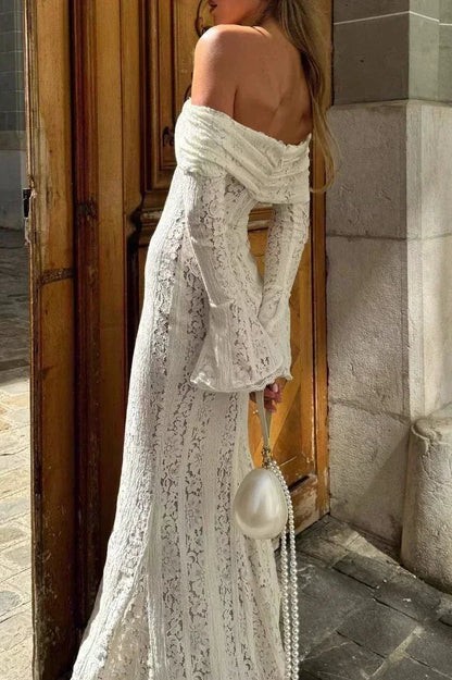 Vestido largo bohemio con hombros descubiertos de encaje