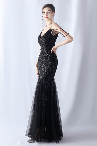 Vestido maxi de cóctel de malla con abalorios