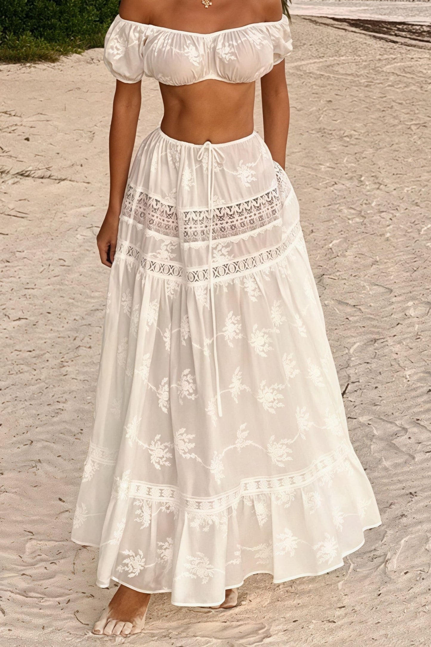 Conjunto de camisola corta y falda de talle alto Pure Desire