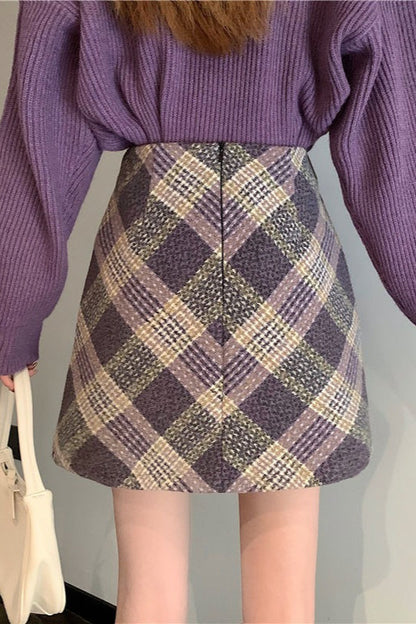 Falda acampanada de lana a cuadros de talle alto