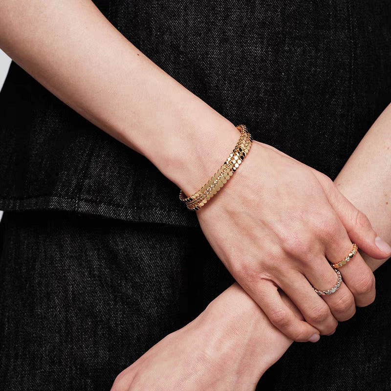 Pulsera abierta de circonitas con cuentas redondas minimalista