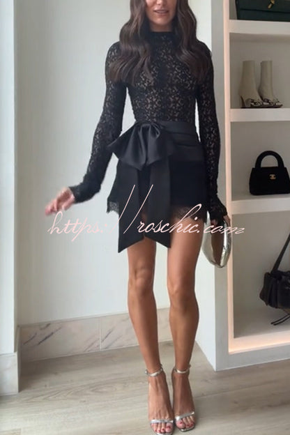 Anna Satin Bow Appliqu¨¦ Mid Rise Lace Hem Mini Skirt