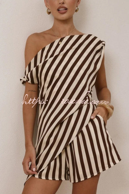 Unique Printed Asymmetrical Off-shoulder Top and Elastic Waist Casual Pocket Shorts Set