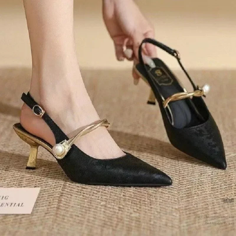 New Summer Fashion Pointed Toe Pearl  High Banquet Women Low Heel Pumps