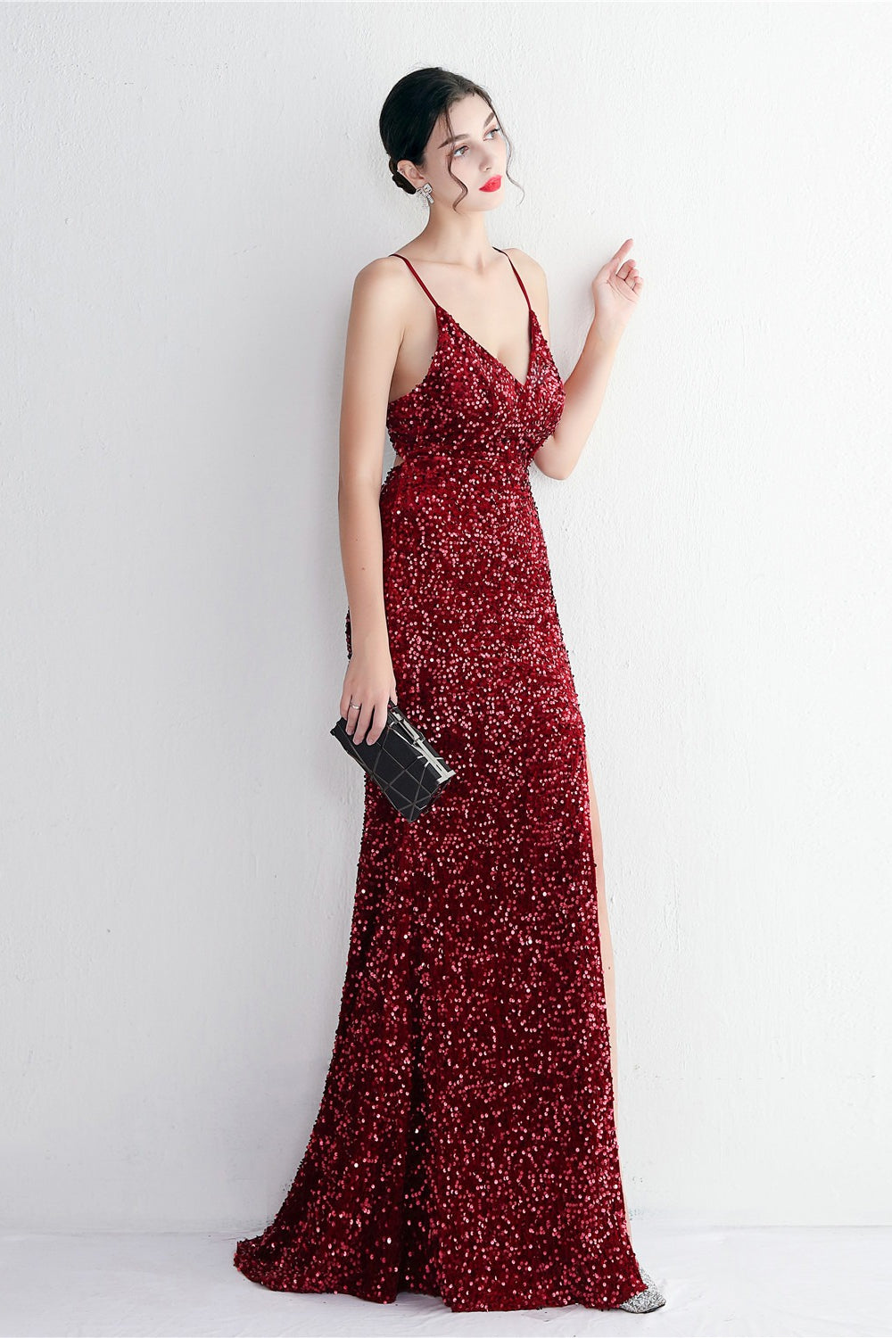 Elegante vestido de fiesta de terciopelo con lentejuelas