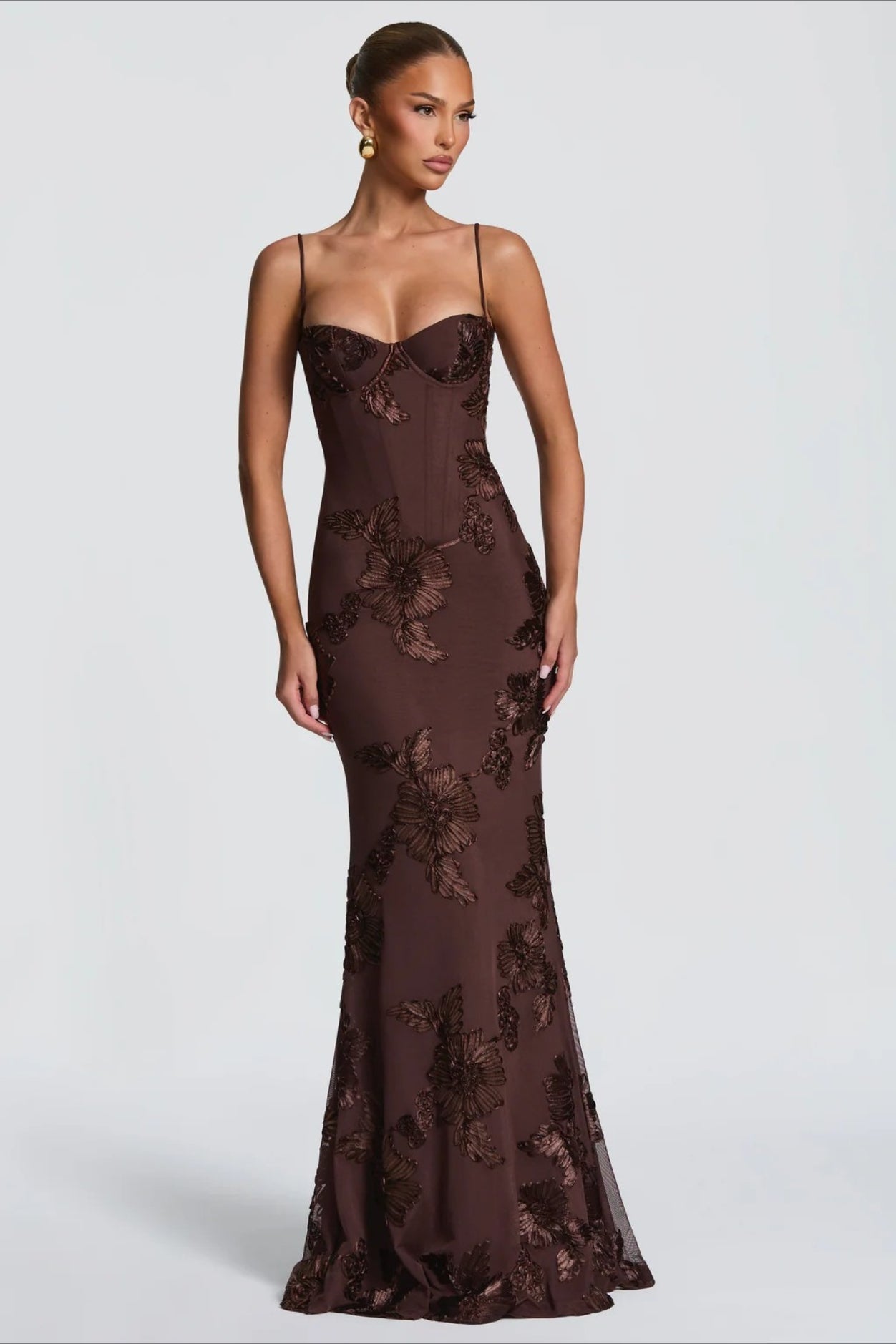 Vestido de graduación sólido con apliques 3D, almohadilla de hueso y espalda con lazo