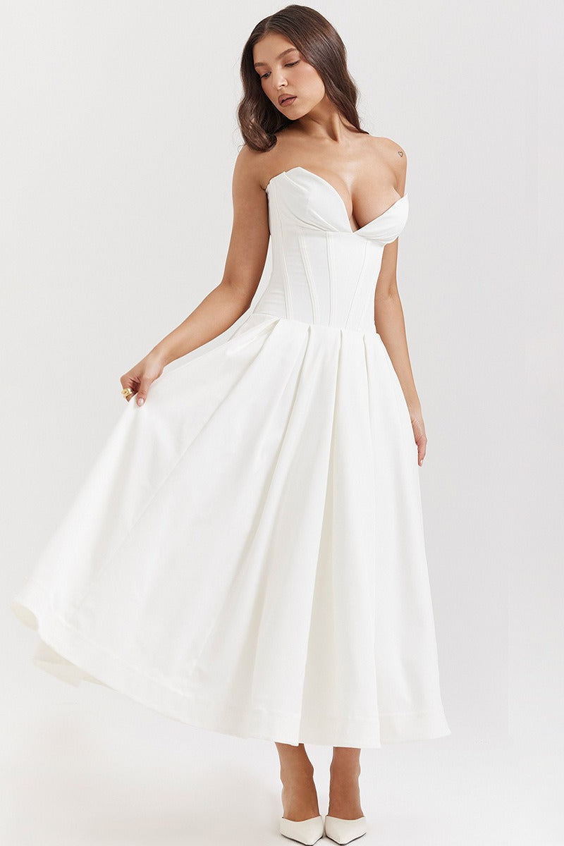 Vestido de fiesta con corsé sin tirantes y corte A