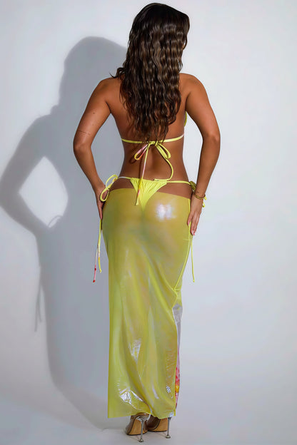 Conjunto de bikini de tres piezas brillante con estampado sexy y lazo halter