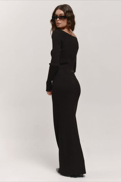 Vestido de suéter corto de punto con cuello en V