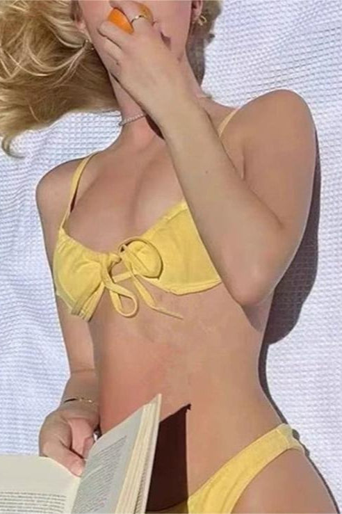 Conjunto de bikini triángulo de lazo liso