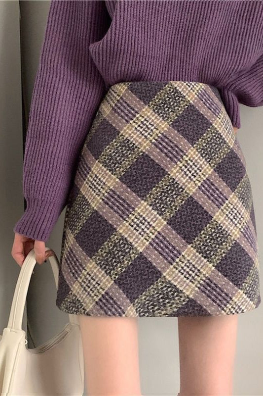 Falda acampanada de lana a cuadros de talle alto