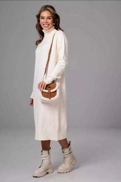 Vestido suéter de cuello alto holgado