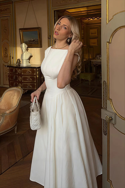 Vestido midi minimalista liso sin espalda con vuelo