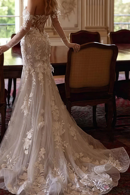 Vestido de novia estilo sirena de encaje bohemio con cola