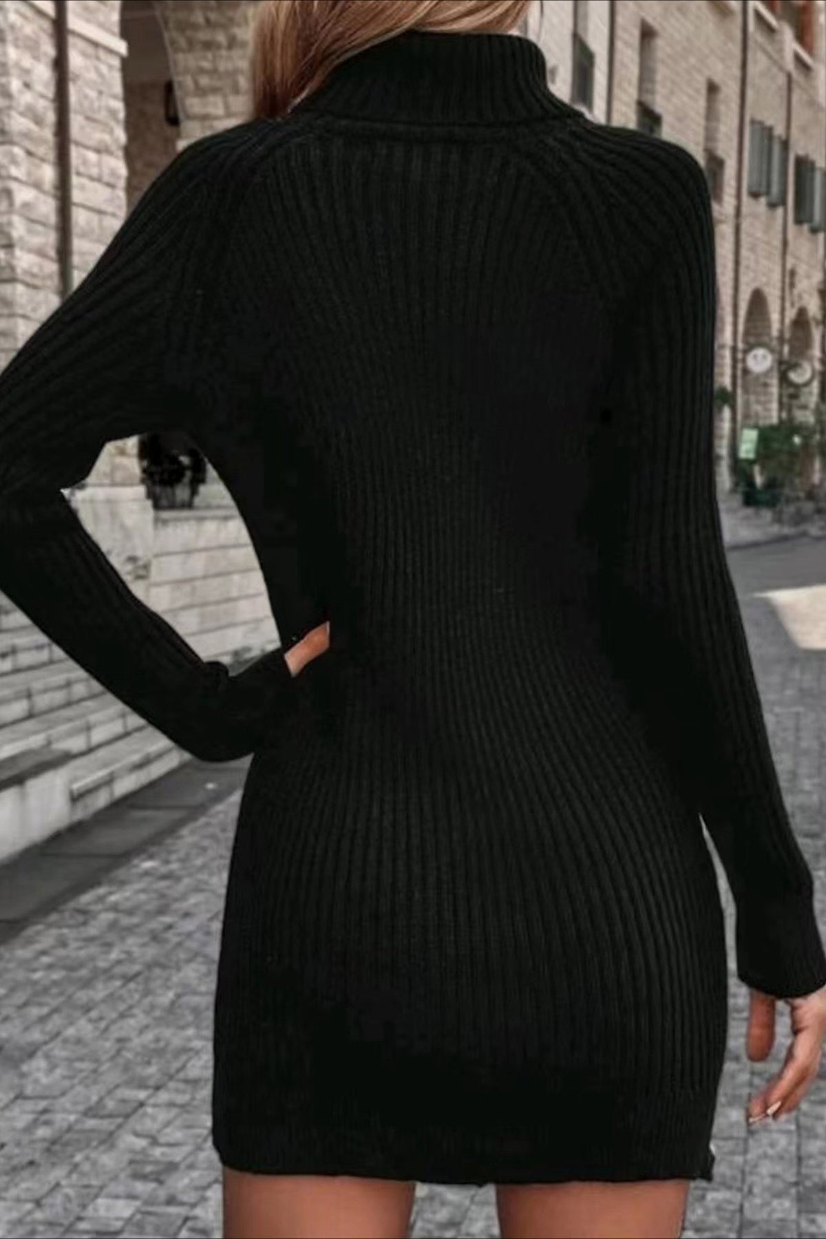 Vestido de punto de manga larga entallado