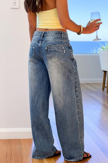 Retro-style Loose Heart-shaped Back Pockets Wide-leg Jeans