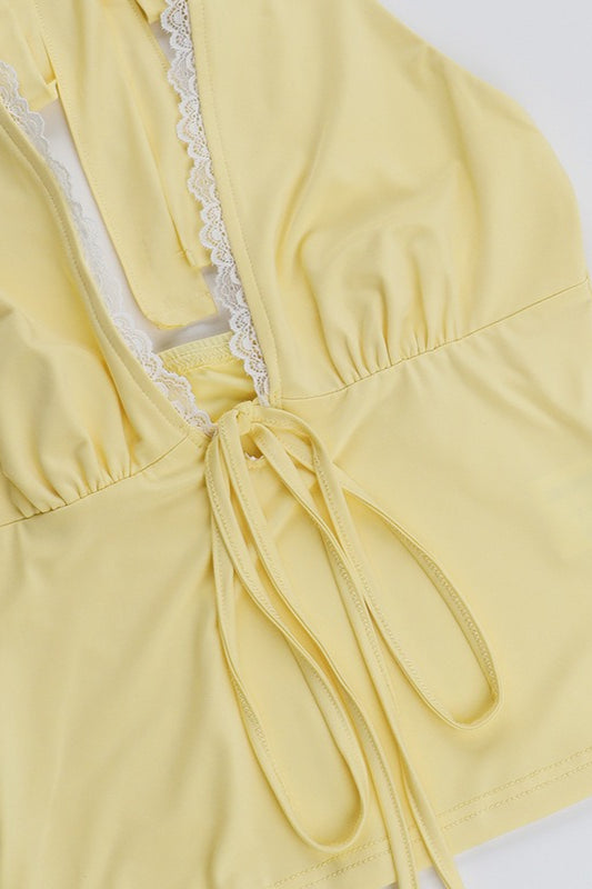 Top Halter de Encaje de Parches con Escote en V Profundo