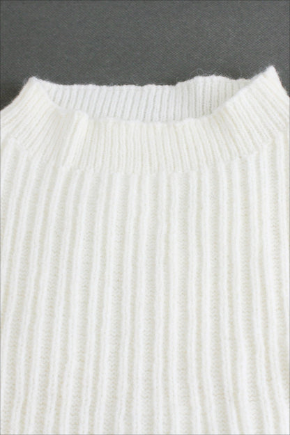 Top de punto y vestido de punto con falda dividida