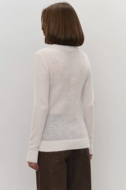 Top de punto de mohair con cuello redondo