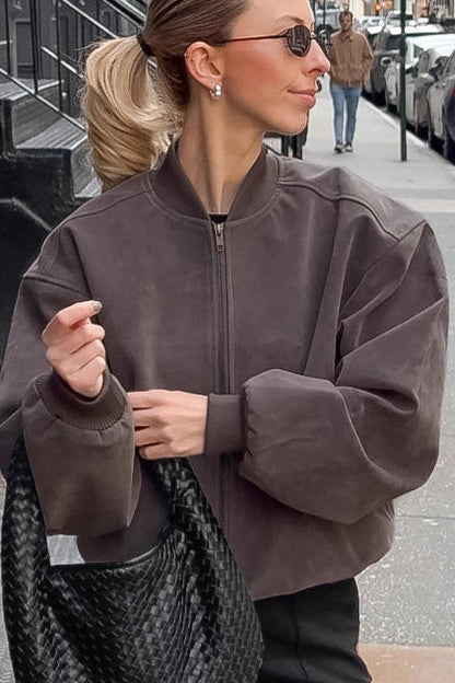 Chaqueta bómber de cuello alto de ante