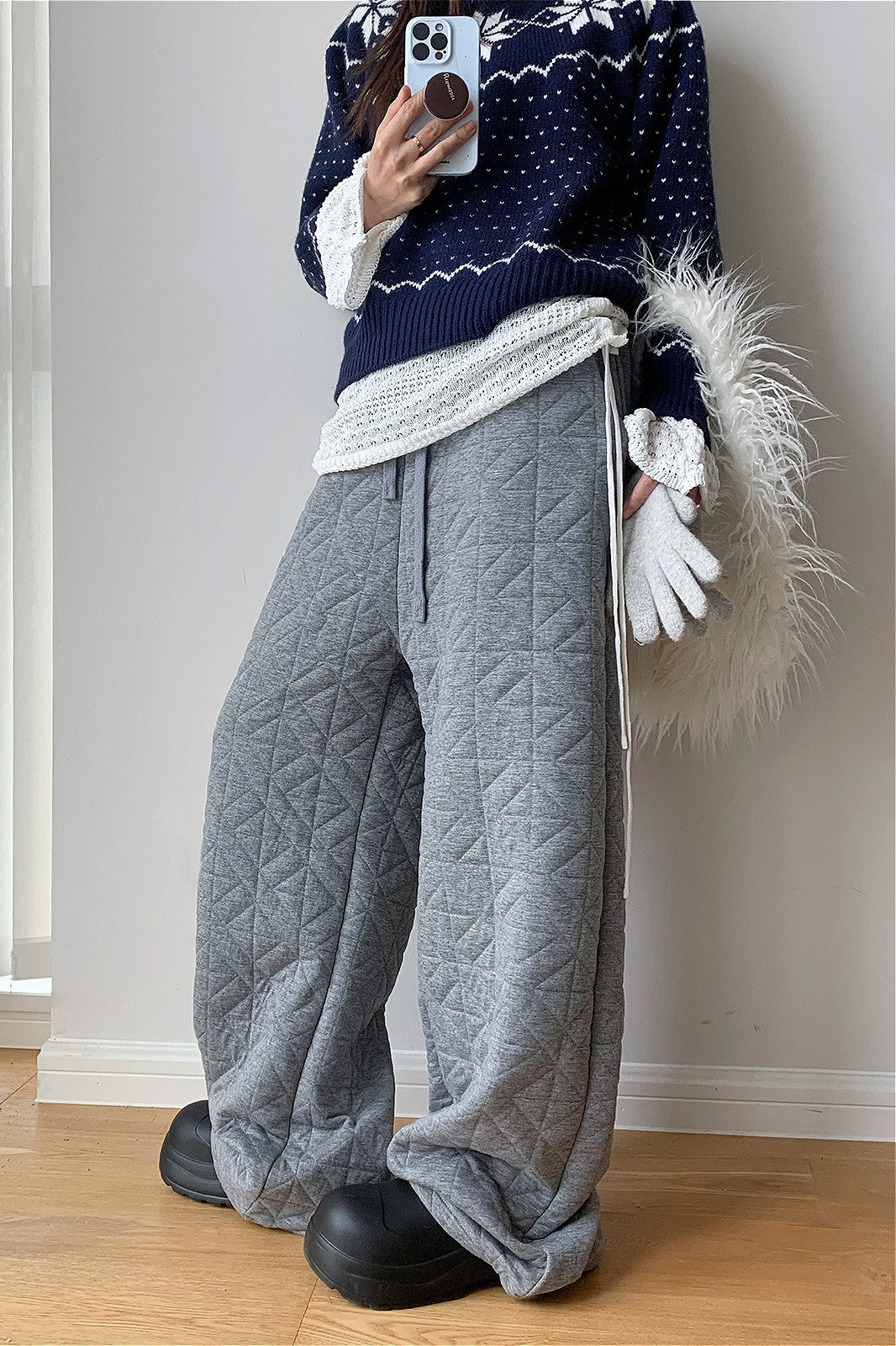 Pantalones térmicos gruesos acolchados con forma de diamante y cordón