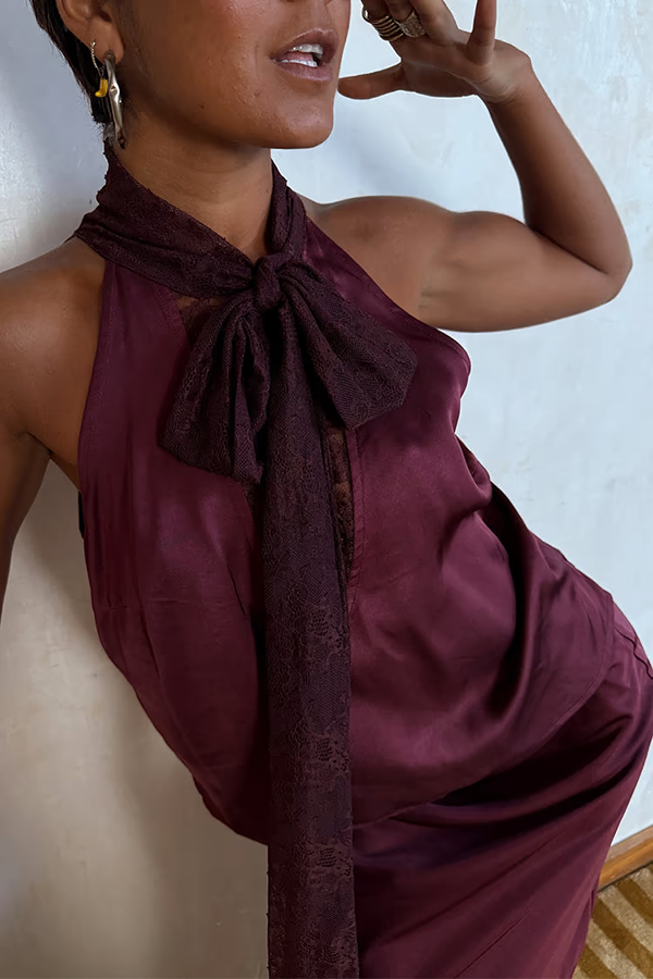 Sunday Social Contrast Color Satin Lace Trim Neck Strap Loose Tank (Shipped Within 24 Hours)