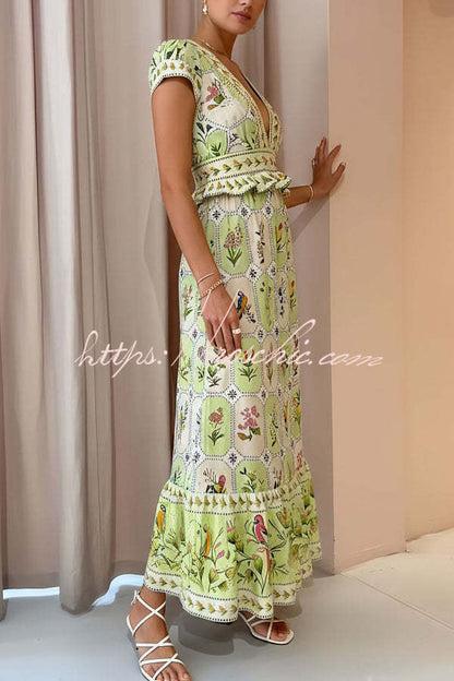 Botanical Floral Print V-neck Short-sleeved Backless Vacation Maxi Dress