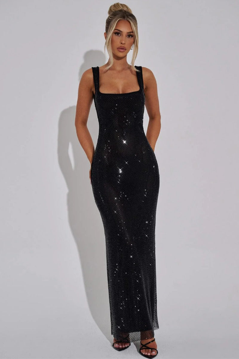 Vestido de fiesta ajustado con lentejuelas y pedrería