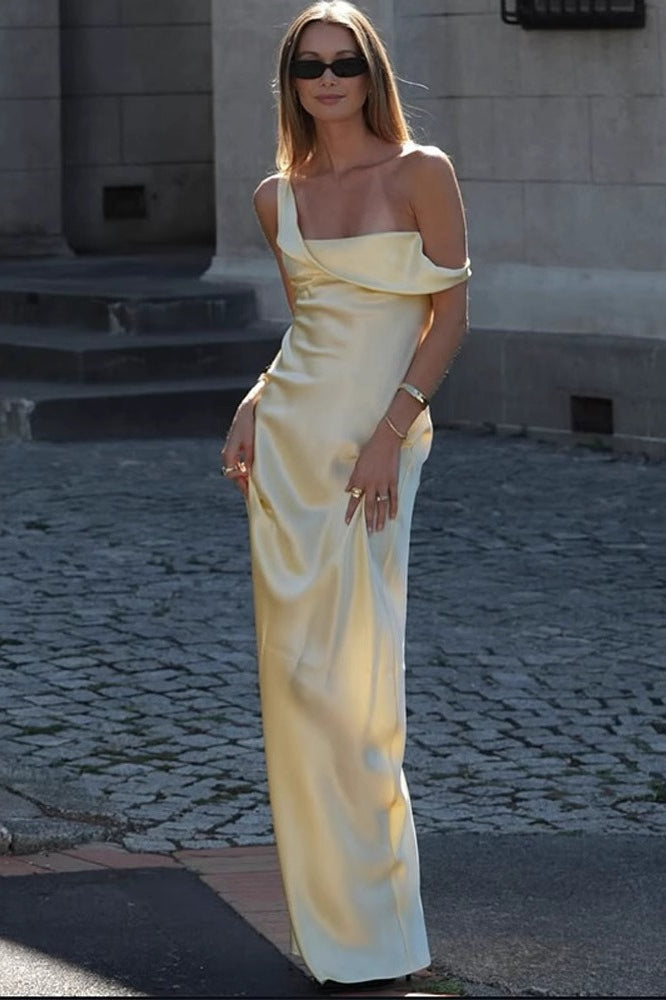 Solid Color Asymmetrical Shoulder Backless Strapless  Formal Dress