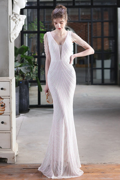 Elegante vestido de fiesta de sirena con lentejuelas