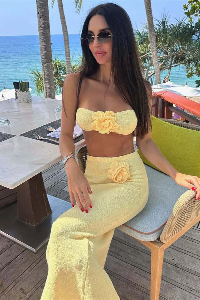 Vestido Bohemio con Top Tubo de Punto y Parches Florales