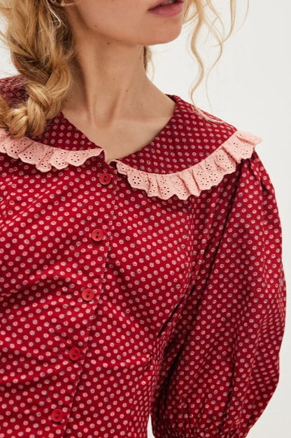 Minivestido vintage de lunares con cuello Peter Pan y mangas abullonadas