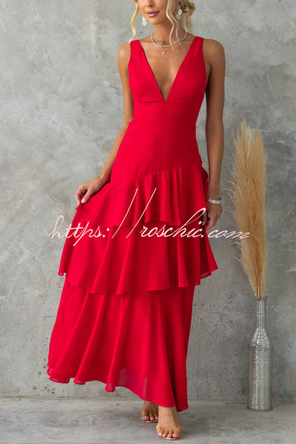 Solid Color V-neck Sleeveless Elegant Layered Maxi Dress