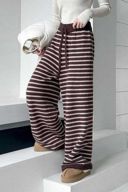 Pantalones casuales gruesos de punto a rayas