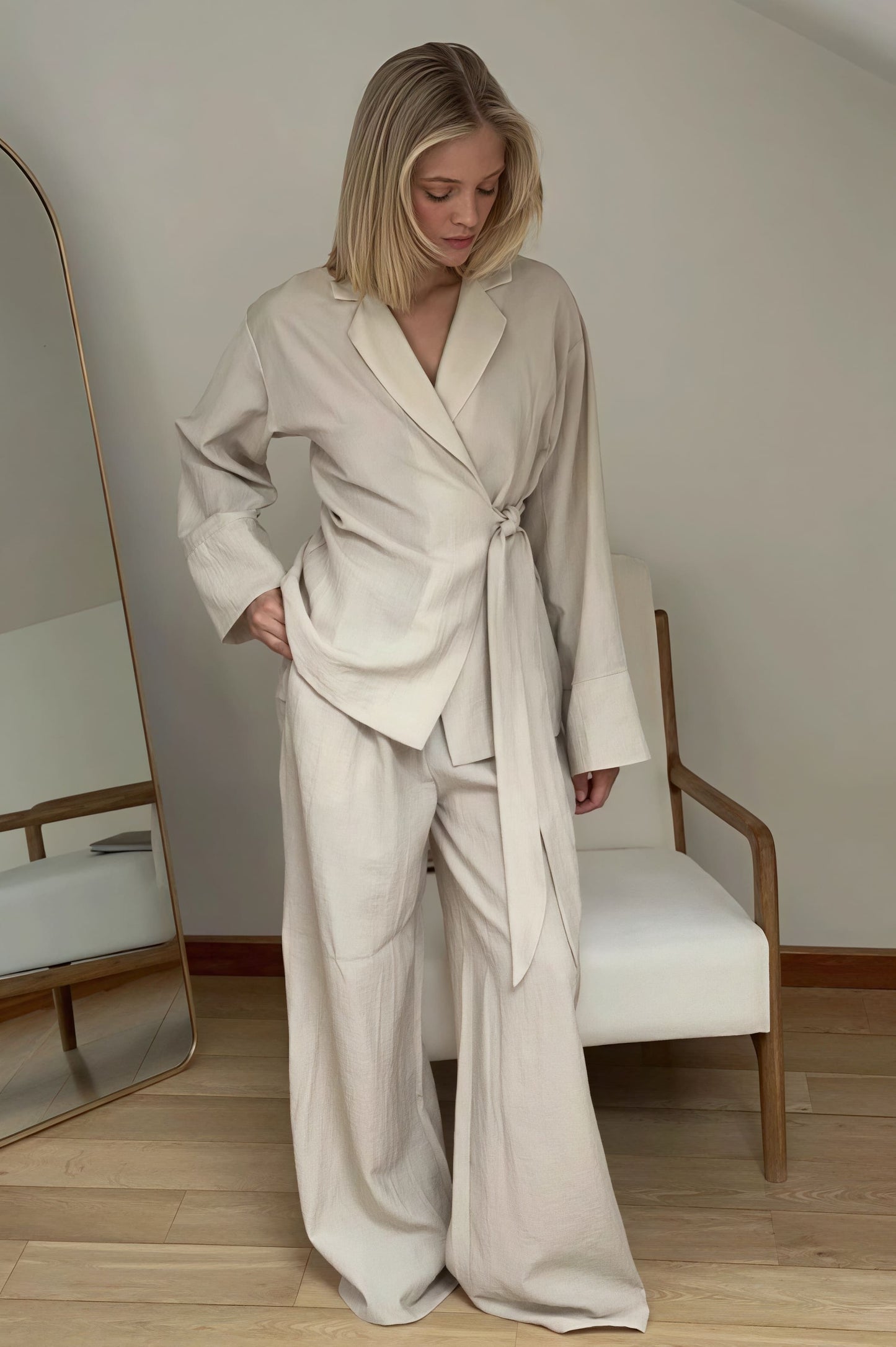 Conjunto de cárdigan con nudo frontal y pantalón holgado de dos piezas