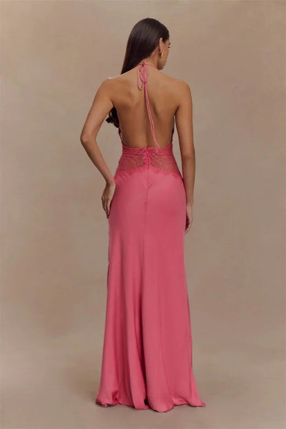 Vestido bohemio halter sin espalda con retazos de encaje